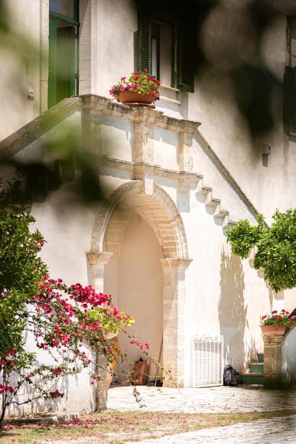 Villa Encantamiento - Dimora Gelsomino - Masseria Storica Nel Cuore Della Puglia Con Piscina Latiano Extérieur photo