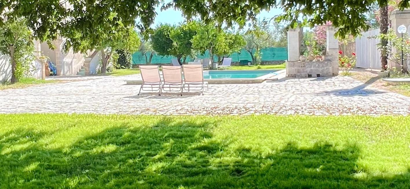Villa Encantamiento - Dimora Gelsomino - Masseria Storica Nel Cuore Della Puglia Con Piscina Latiano Extérieur photo